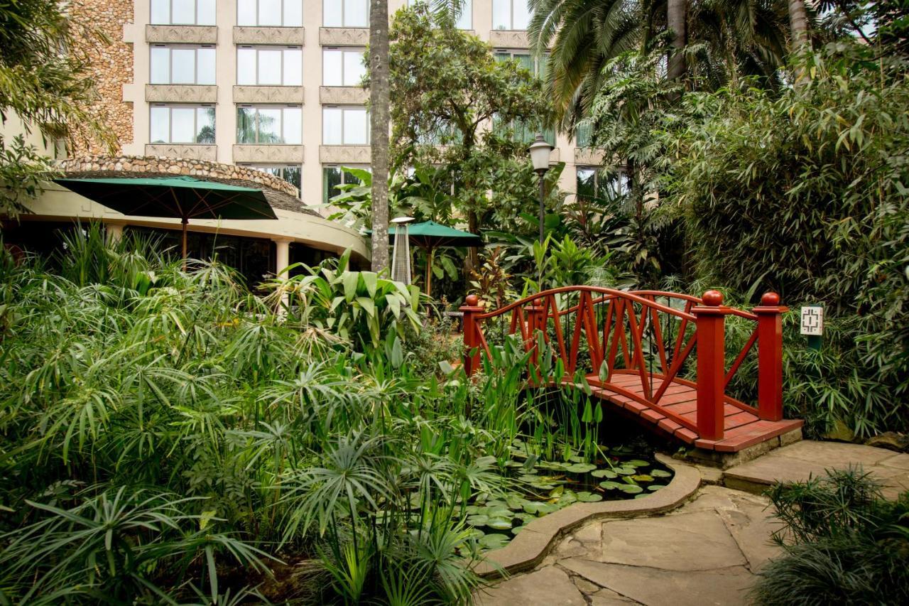Nairobi Serena Hotel Экстерьер фото
